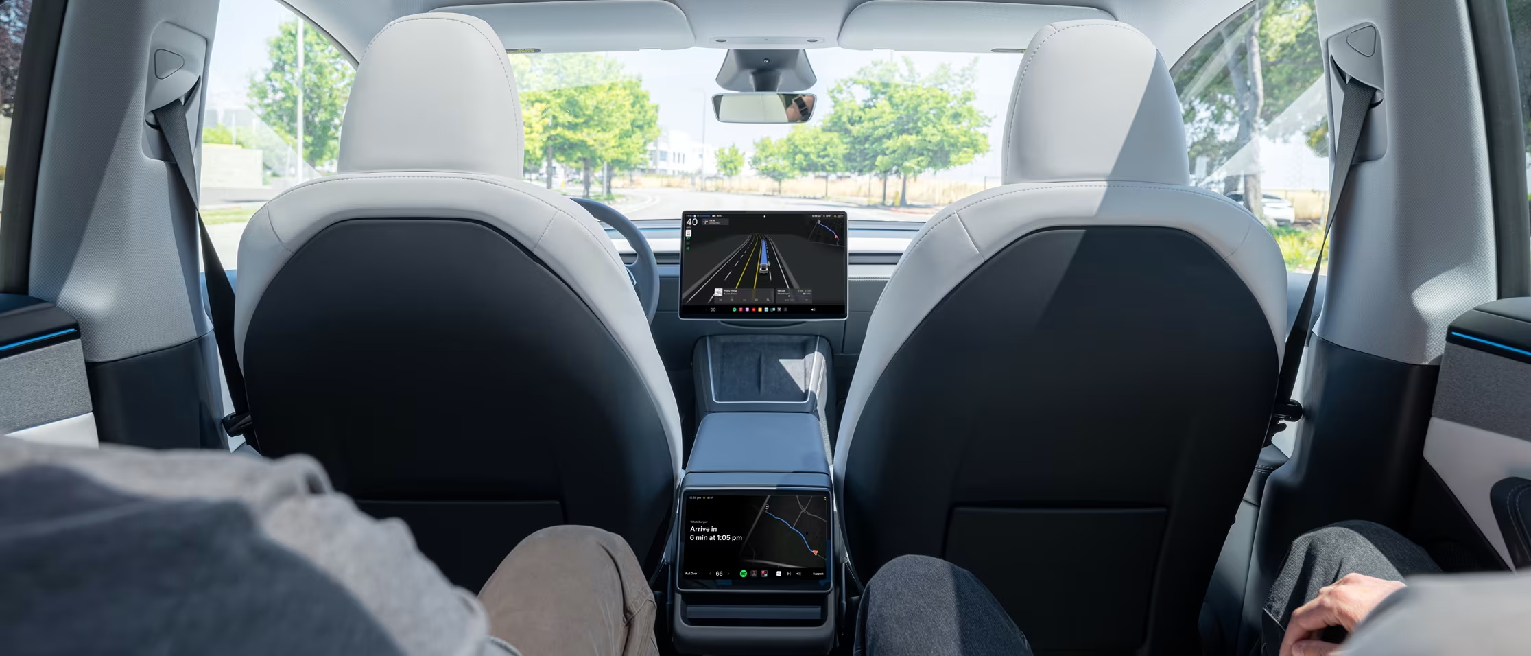 Robotaxi-Robotaxi-is-Coming-Desktop